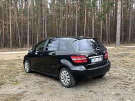 Mercedes-Benz B180, 2.0 l., hečbekas
