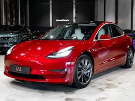 Tesla Model 3, 81 kwh, hečbekas