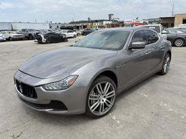 Maserati Ghibli, 3.0 l., Седан