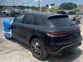 Porsche Macan, 2.0 l., visureigis / krosoveris