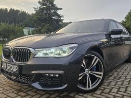BMW 750, 4.4 l., saloon / sedan