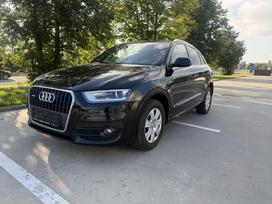 Audi Q3, 2.0 l., Внедорожник / Кроссовер