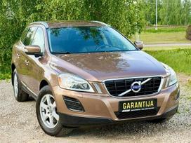Volvo XC60, 2.4 l., off-road / crossover