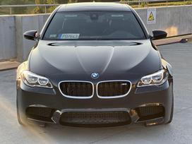 BMW M5, 4.4 l., Седан