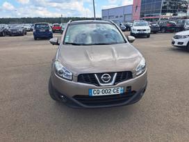 Nissan Qashqai, 1.6 l., off-road / crossover