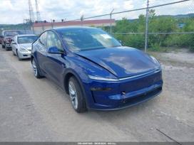 Tesla Model Y, Внедорожник / Кроссовер