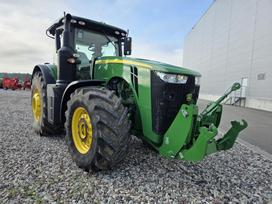 John Deere 8370R, tractors