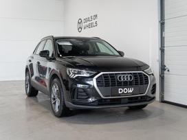 Audi Q3, 1.4 l., Внедорожник / Кроссовер