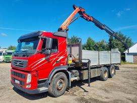 Volvo FM370, su kranu
