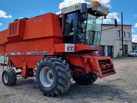 Massey Ferguson 36rs, kombainai