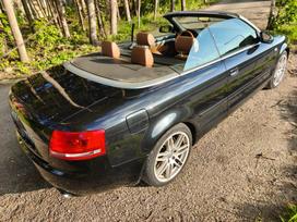 Audi A4, 3.1 l., kabrioletas