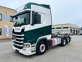 Scania S540, šasija