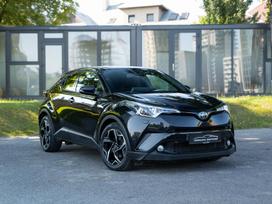 Toyota C-HR, 1.8 l., Внедорожник / Кроссовер