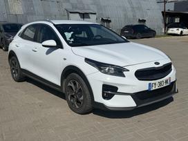 Kia XCeed, 1.6 l., off-road / crossover