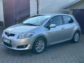 Toyota Auris, 1.6 l., Хэтчбек
