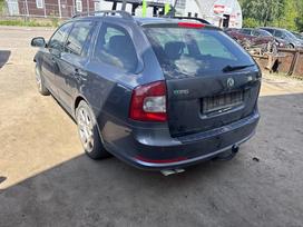 Skoda Octavia Minsko pl 33a 5 angaras