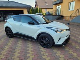 Toyota C-HR, 1.9 l., off-road / crossover