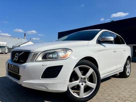 Volvo XC60, 2.0 l., off-road / crossover