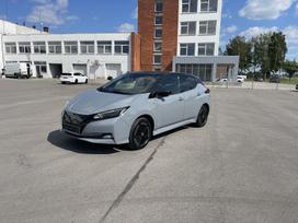 Nissan Leaf, 62 кВт·ч, Хэтчбек