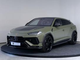 Lamborghini Urus, 4.0 l., off-road / crossover