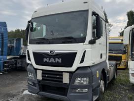 MAN TGX 18.460 Engine problem, double sleeper
