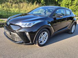 Toyota C-HR, 1.8 l., Внедорожник / Кроссовер