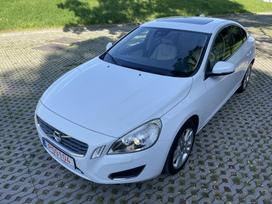 Volvo S60, 1.6 l., saloon / sedan