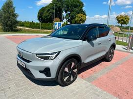 Volvo XC40, 82 kWh, off-road / crossover