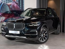 BMW X5, 3.0 l., off-road / crossover