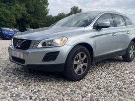 Volvo XC60, 2.4 l., off-road / crossover