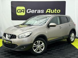 Nissan Qashqai, 1.6 l., off-road / crossover