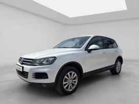 Volkswagen Touareg, 3.0 l., Внедорожник / Кроссовер