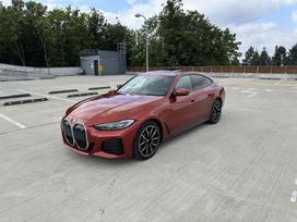 BMW i4, hatchback