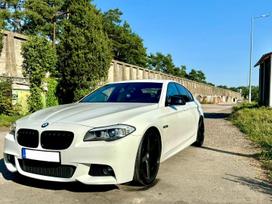 BMW 520, 2.0 l., saloon / sedan