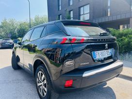 Peugeot 2008, 1.5 l., Внедорожник / Кроссовер