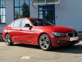BMW 320, 2.0 l., saloon / sedan