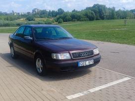 Audi 100, 2.5 l., saloon / sedan