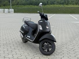 Piaggio Vespa 244cc, scooters / mopeds