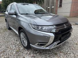 Mitsubishi Outlander, 2.4 l., Внедорожник / Кроссовер