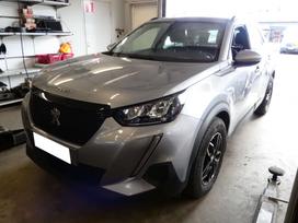 Peugeot 2008, 1.2 l., visureigis / krosoveris