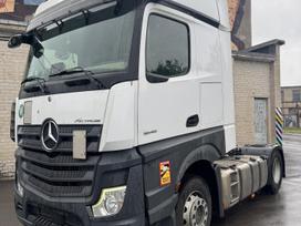 Mercedes-Benz 1845 Actros MP5 Bigspace, double sleeper