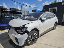 Volkswagen ID.4 по частям. Vw id4 2024 metų angliškas automobilis rida tik 1400