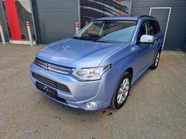 Mitsubishi Outlander, 2.0 l., off-road / crossover