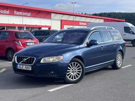Volvo V70, 2.4 l., wagon