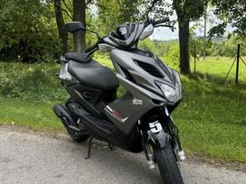 Yamaha Aerox 49cc, мотороллеры / мопеды