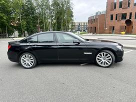 BMW 740, 3.0 l., Седан