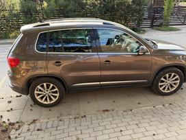 Volkswagen Tiguan, 2.0 l., visureigis / krosoveris