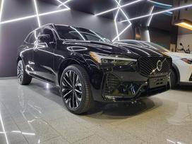 Volvo XC60, 2.0 l., off-road / crossover