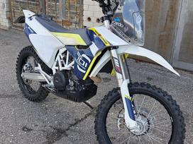 Husqvarna Enduro 701cc, enduro / adventure