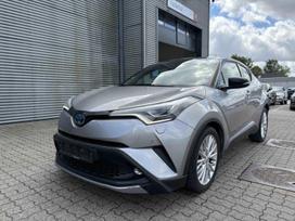 Toyota C-HR, 1.8 l., Внедорожник / Кроссовер